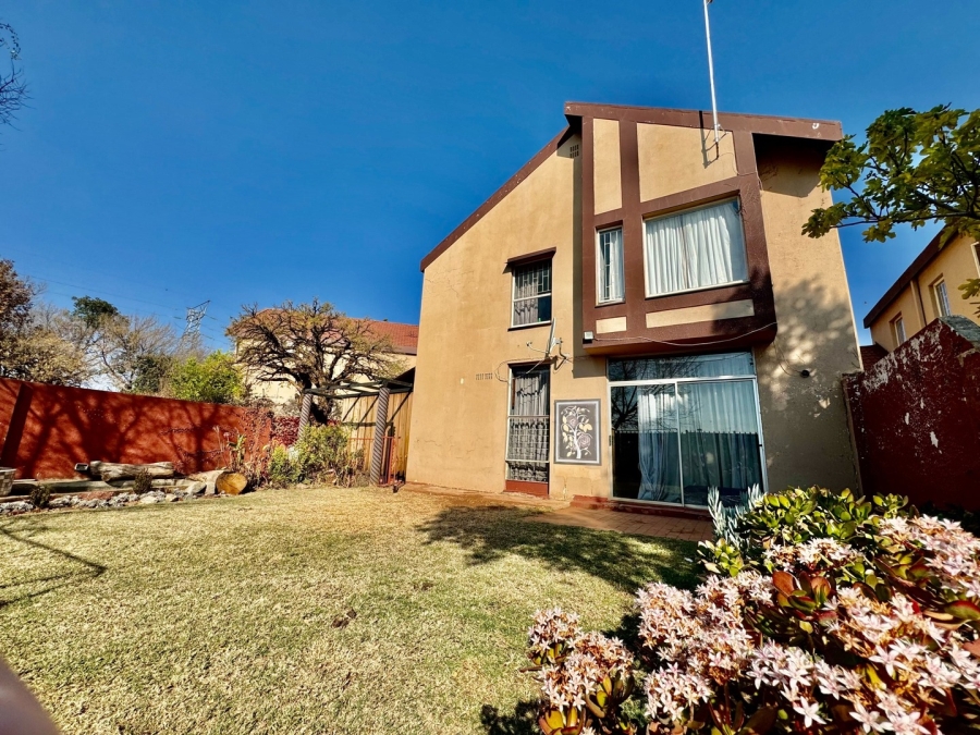 3 Bedroom Property for Sale in Potchefstroom North West